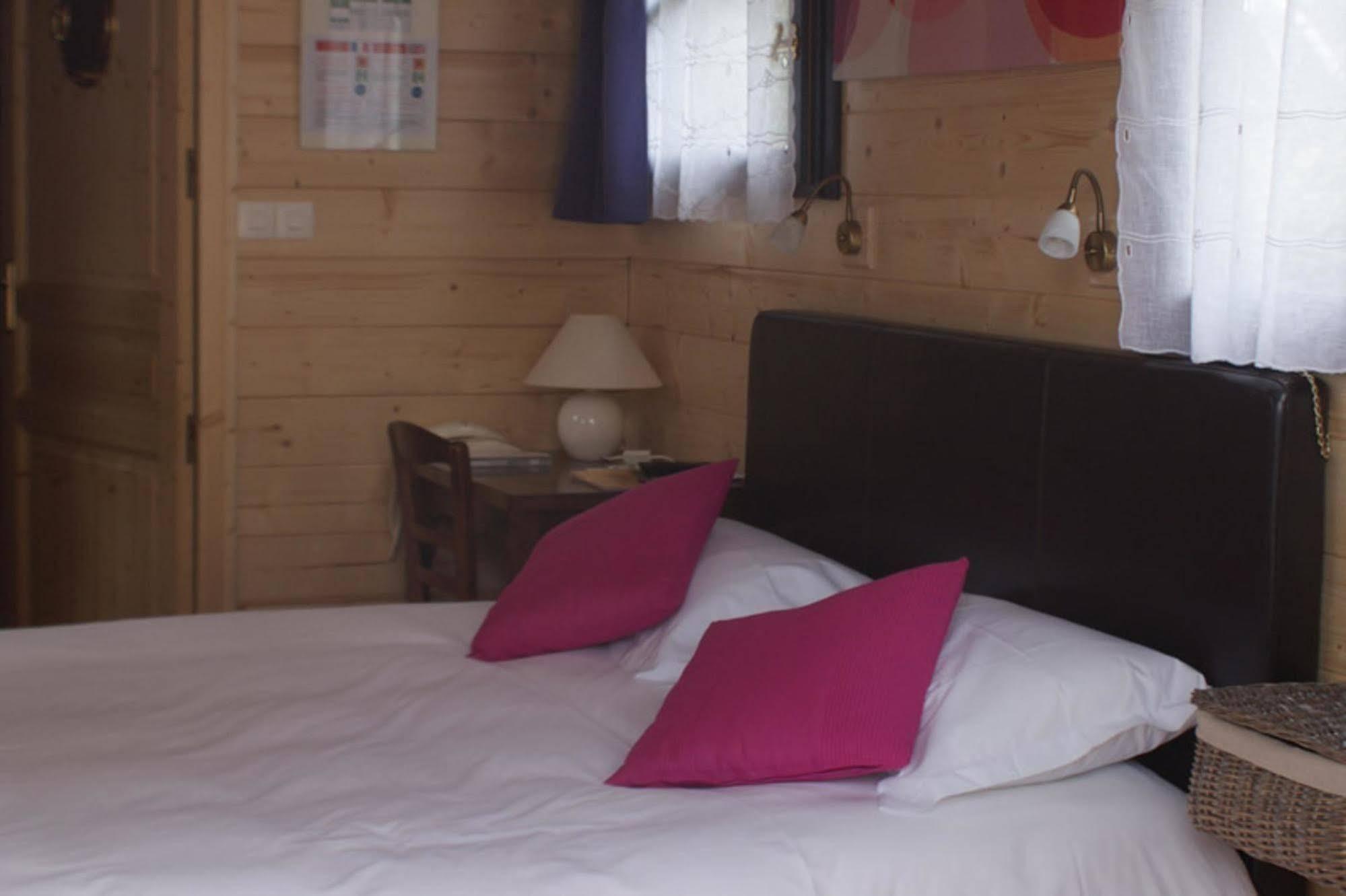 Auberge La Tomette, The Originals Relais Vitrac  Экстерьер фото