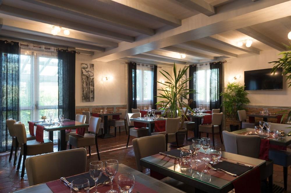 Auberge La Tomette, The Originals Relais Vitrac  Экстерьер фото