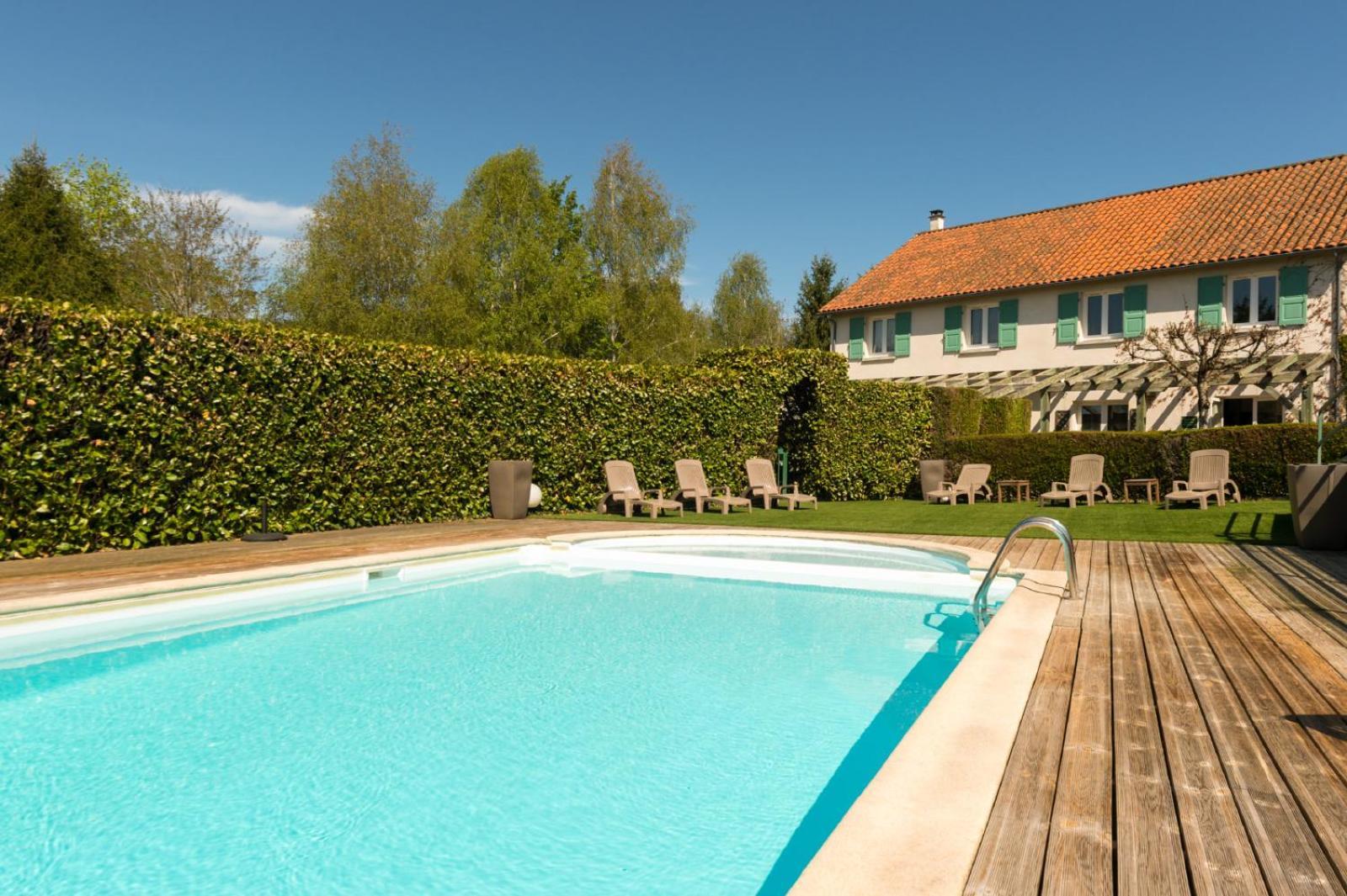 Auberge La Tomette, The Originals Relais Vitrac  Экстерьер фото