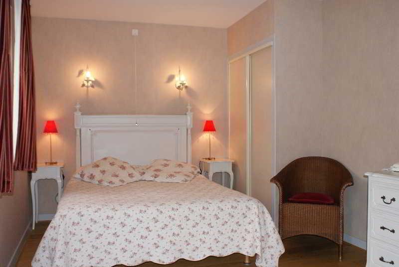 Auberge La Tomette, The Originals Relais Vitrac  Экстерьер фото