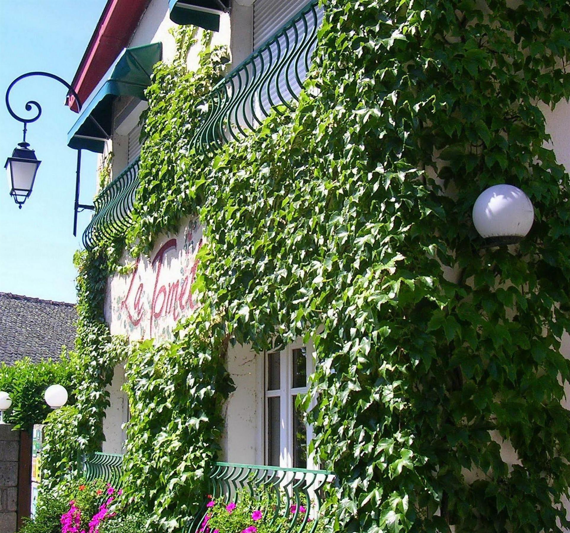 Auberge La Tomette, The Originals Relais Vitrac  Экстерьер фото