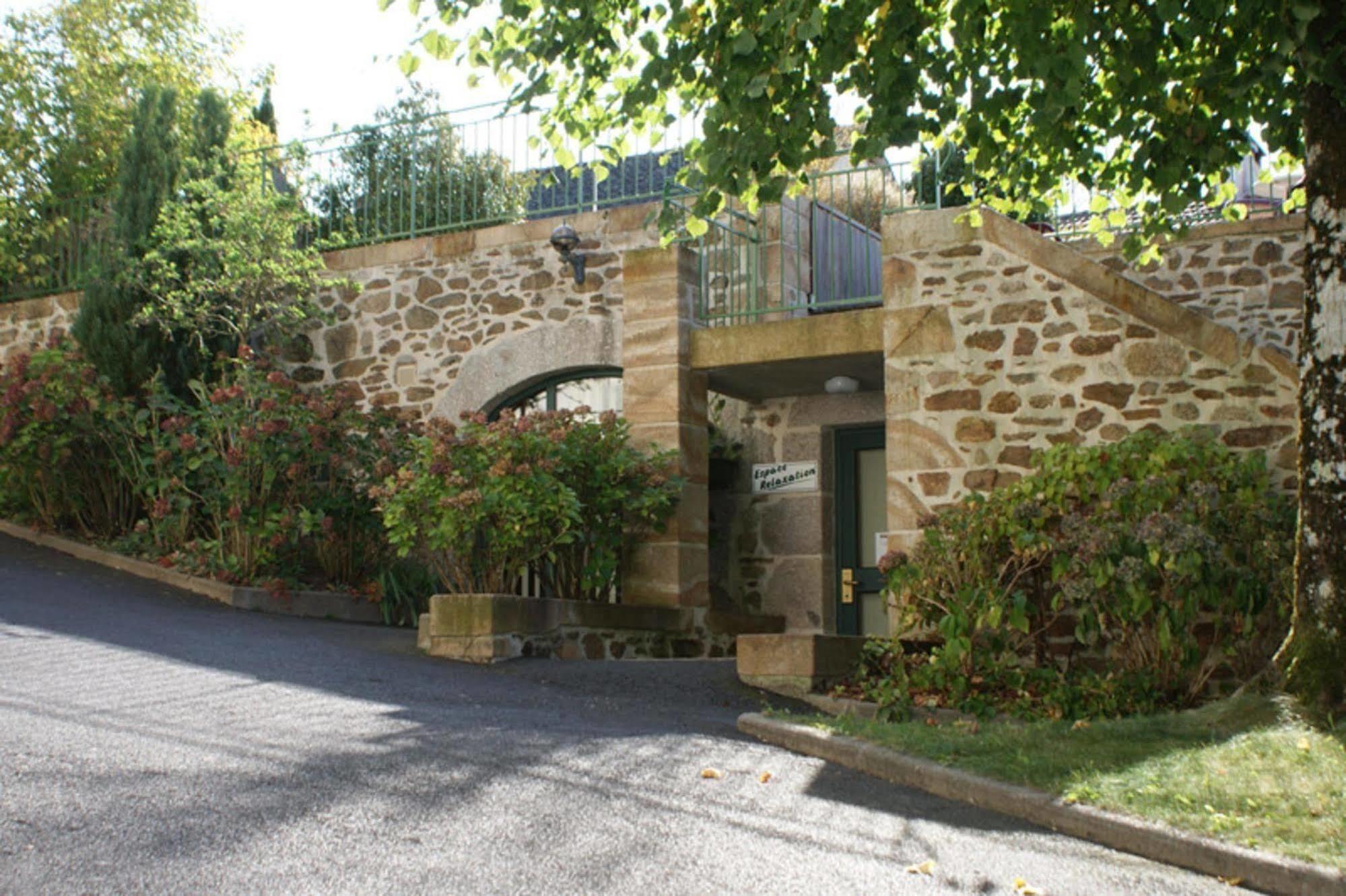 Auberge La Tomette, The Originals Relais Vitrac  Экстерьер фото